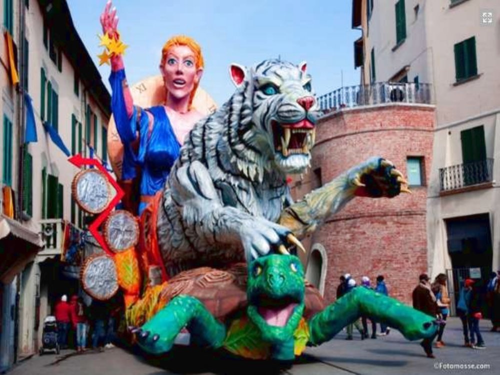 CARNEVALE 
Foiano della Chiana
Arezzo